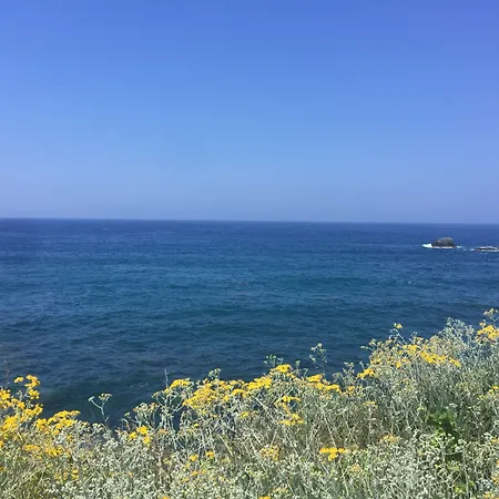 Harbour View Couette-café 3*