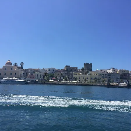 فندق مبيت وإفطار Harbour View